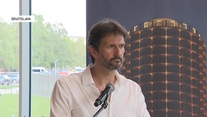 Tlačová beseda Roberta Kalňáka k novému sídlu ministerstva obrany
