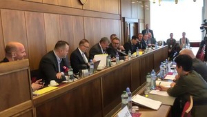 ONLINE: Výbor odobril na post šéfa policajnej inšpekcie jej súčasného riaditeľa Szabóa