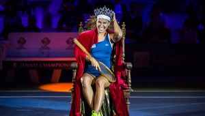 Hrbatý korunoval Cibulkovú, Škantárovci si zahrali s legendami