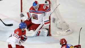 Rusi poslali Čechov domov, Fíni zdolali Američanov