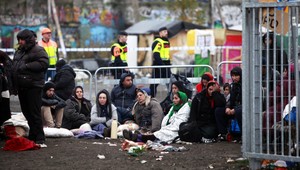 Polícia zrovnala so zemou ilegálny rómsky tábor vo Švédsku