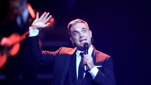 Robbie Williams: Dnešné hviezdy sú nudné, pretože nedrogujú