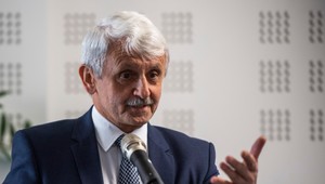 Dzurinda zrejme stranu nezaloží a použije Spolu. Urobiť z neho tvár projektu, by bola chyba, reaguje Štefančík