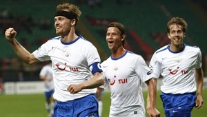 Tihinenova paráda šokovala San Siro, AC Miláno na kolenách