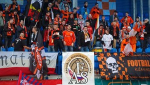 Šialený čin chuligánov spojil fanúšikov celého Slovenska