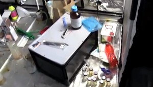 Díleri v prenajatých bytoch: Naraz dokázali uvariť pervitín za vyše 20-tisíc eur