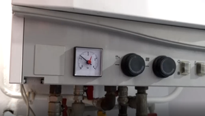 Mama s dcérou sa priotrávili oxidom uhoľnatým. Žene pomôcť nedokázali