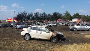 Pri jazere Vincov les zhorelo na parkovisku 52 áut