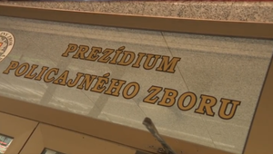 Výsluch zadržaných advokátov skončil. Obhajca Marhavý: zadržali Ribára v čase, keď deti išli do školy