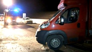 Za volant sadla vodička pod vplyvom, spôsobila nehodu na R1