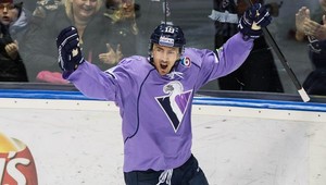 Šatan zdvihol hlavu! Teší ho pomoc tímu v dôležitých momentoch