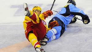 Ďalší bujarý semifinálový duel, Slovan vedie nad Trenčínom 2:0