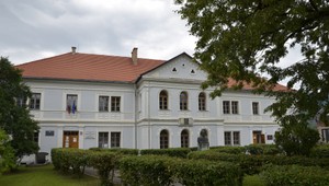 Kotlebov úrad odmietol peniaze na rekonštrukciu budovy Prvého slovenského gymnázia