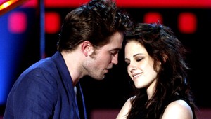 Pattinson (28) o nevere Stewart (24). To sa stáva!