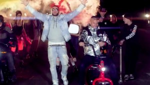 Cesta valcuje internet. Rytmus je bohatý a zamilovaný, Ego rapuje v nemčine...