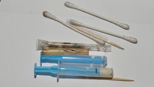 Kriminalisti stopli biznis so ženami a drogami. Dvaja ľudia skončili v putách a za mrežami