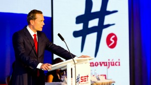 Vám musí j...ť! Chalani, vám musí j...ť," Radoslav Procházka takto ukončil svoju kariéru na poste predsedu Siete