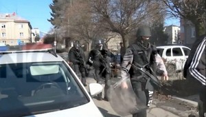 Rukojemnícka dráma v Martine. Jaroslav (29) držal babku v byte