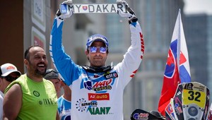 Jakeš (39) v cieli Dakaru 2013 so slzami v očiach