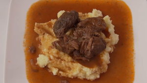 Hlavné jedlo: Od hanby sú červené