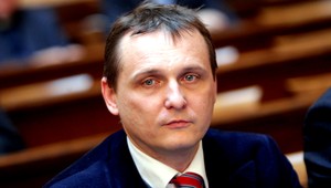 Český politik Vít Bárta je po 24 hodinách na slobode