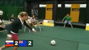 Po vypadnutí z turnaja Cibulková podľahla Erakovičovej aj vo futbalovom penaltovom rozstrele