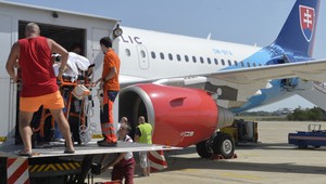 Vládny špeciál previezol na Slovensko vážne zraneného Michala