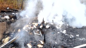 Pri požiari záhradnej chaty prišiel o život jeden človek