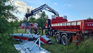 Tragická nehoda lietadla: O život prišiel pilot, ďalší cestujúci utrpel zranenia