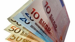 Exkluzívny prieskum AKO pre TV JOJ: Takmer polovica Slovákov sa obáva zdražovania, ale neohrozí to ich rodinný rozpočet