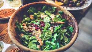 Fantastická zálievka na šalát: Premeňte svoje jedlo na super pochúťku