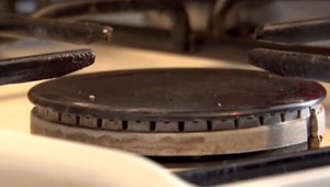 Dôchodkyňa pustila v bytovke plyn a ohrozovala susedov. Nebolo to vraj prvýkrát