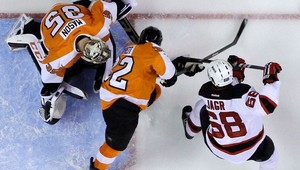 Jágr dosiahol ako štvrtý hráč tisíc gólov v kariére