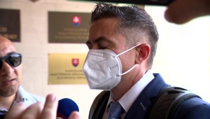 Bývalý štátny tajomník Radko Kuruc skončil pre prijatie úplatku v kolúznej väzbe