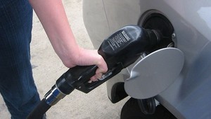 Benzín aj LPG zdraželi, cena nafty sa nezmenila