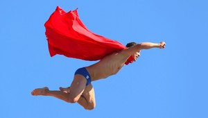 Superman v akcii?! Čech Navrátil (28) skočil z výšky 27 metrov