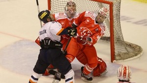 Hokejový deň? Košice vyhrali v Klagenfurte, prvé víťazstvo Slovana v KHL