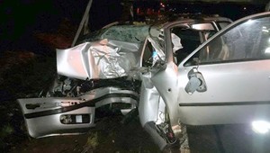 Nebola to nehoda. Mladík spáchal samovraždu nárazom do stromu