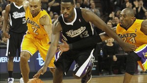 Druhé prehry Lakers a Dallasu v NBA