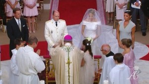 Ďalší škandál v monarchii! Princezná odišla od rodiny, vykašľala sa aj na desiate výročie svadby!