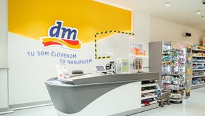 dm zvýšila v obchodnom roku 2021/22 obrat o viac ako 14 percent
