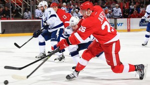 Highlighty: Jurčov debut pokazila Tampa Bay, Hossa načal LA