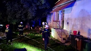 Pravdepodobne únik plynu spôsobil výbuch, pri ktorom prišla dôchodkyňa o strechu nad hlavou