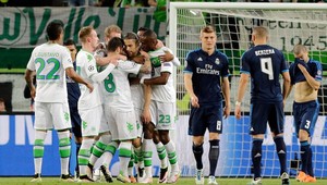 Wolfsburg šokoval Real, Citizens s remízou z Paríža