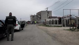 Neďaleko osady našli deti nehybné telo muža