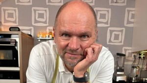 Sulík po účasti v Bez servítky prichádza s nezvyčajnou ponukou: "Ste SINGLE a...?"