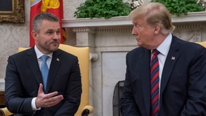 Slovensko má podľa Trumpa prestať odoberať ruskú ropu. Pellegrini žiada čas a pomoc