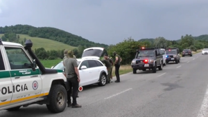 Vlna utečencov pokračuje: Ukrajinci hovoria o "energetickom terorizme"