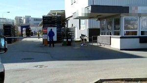 Profesionálny vodič s 2,7 promile vrazil do budovy vrátnice