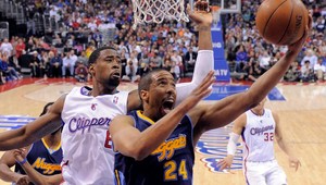 NBA: Clippers v súboji o druhú priečku Západu neuspeli s Denverom